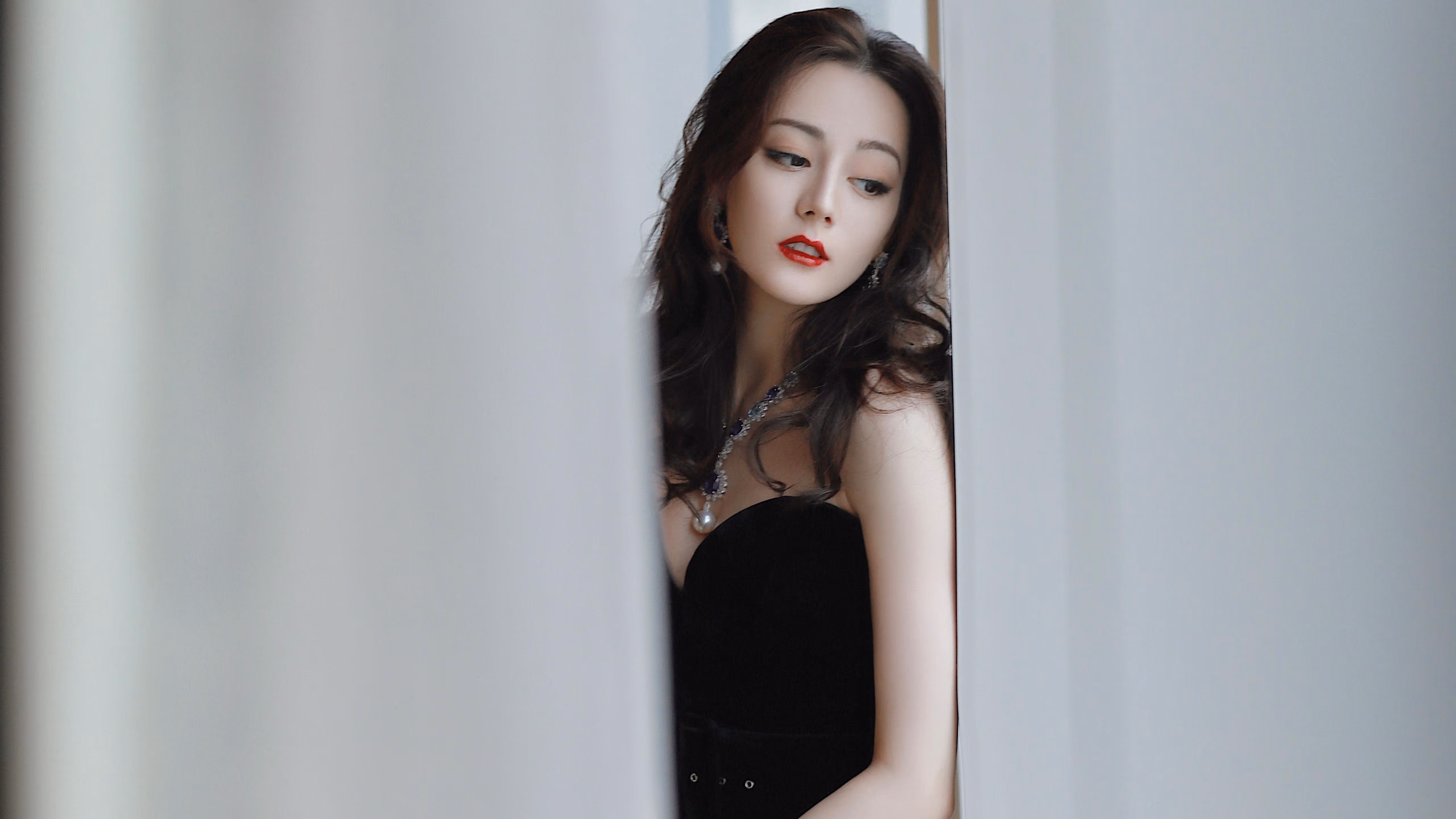 AYX体育官网-《直播热潮：百万观众在线观看电竞决赛》，电竞现场直播