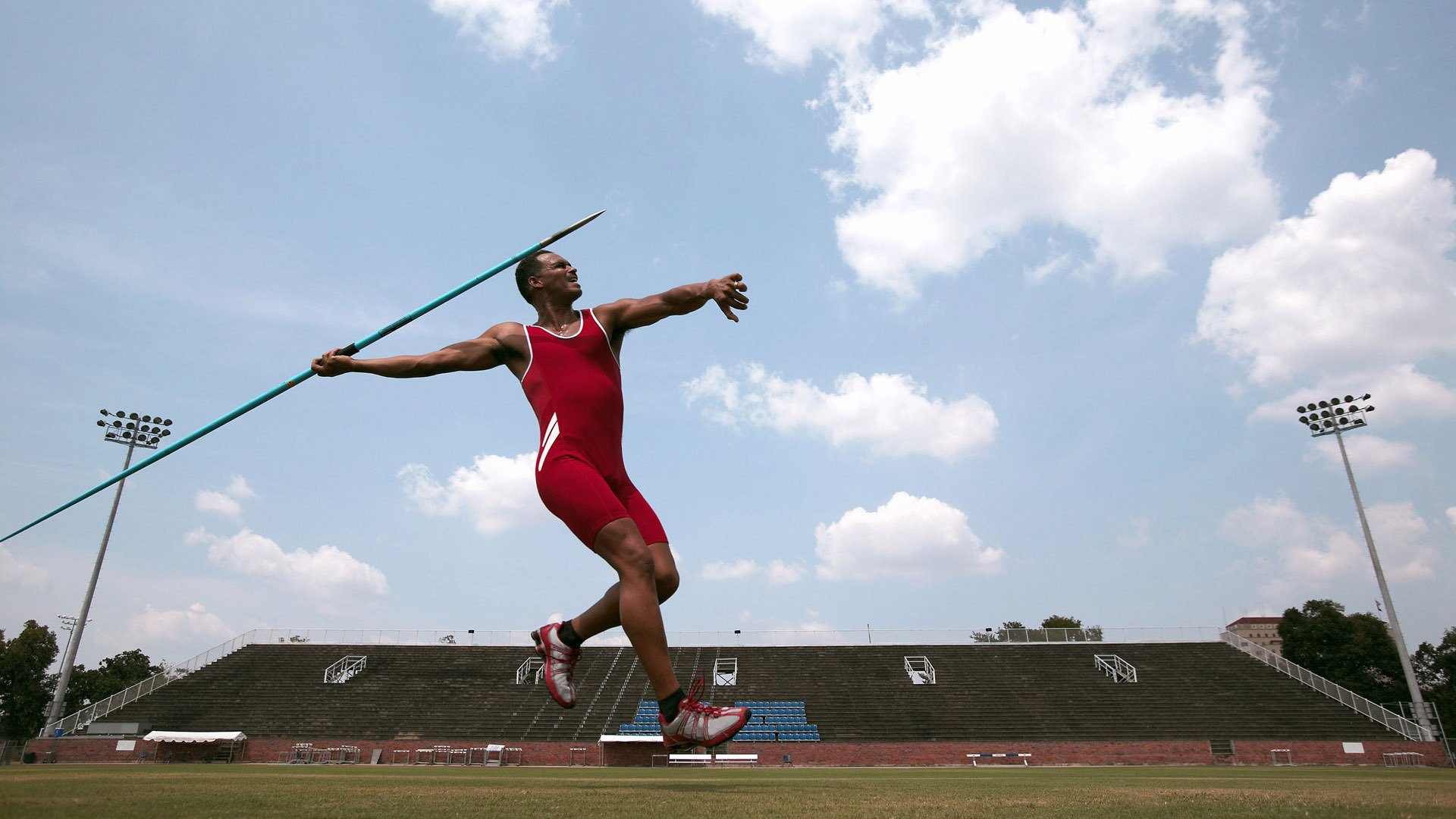 校园体育文化建设对学生心理健康的促进机制分析，校园体育文化的功能有哪些 增强体育和健康意识