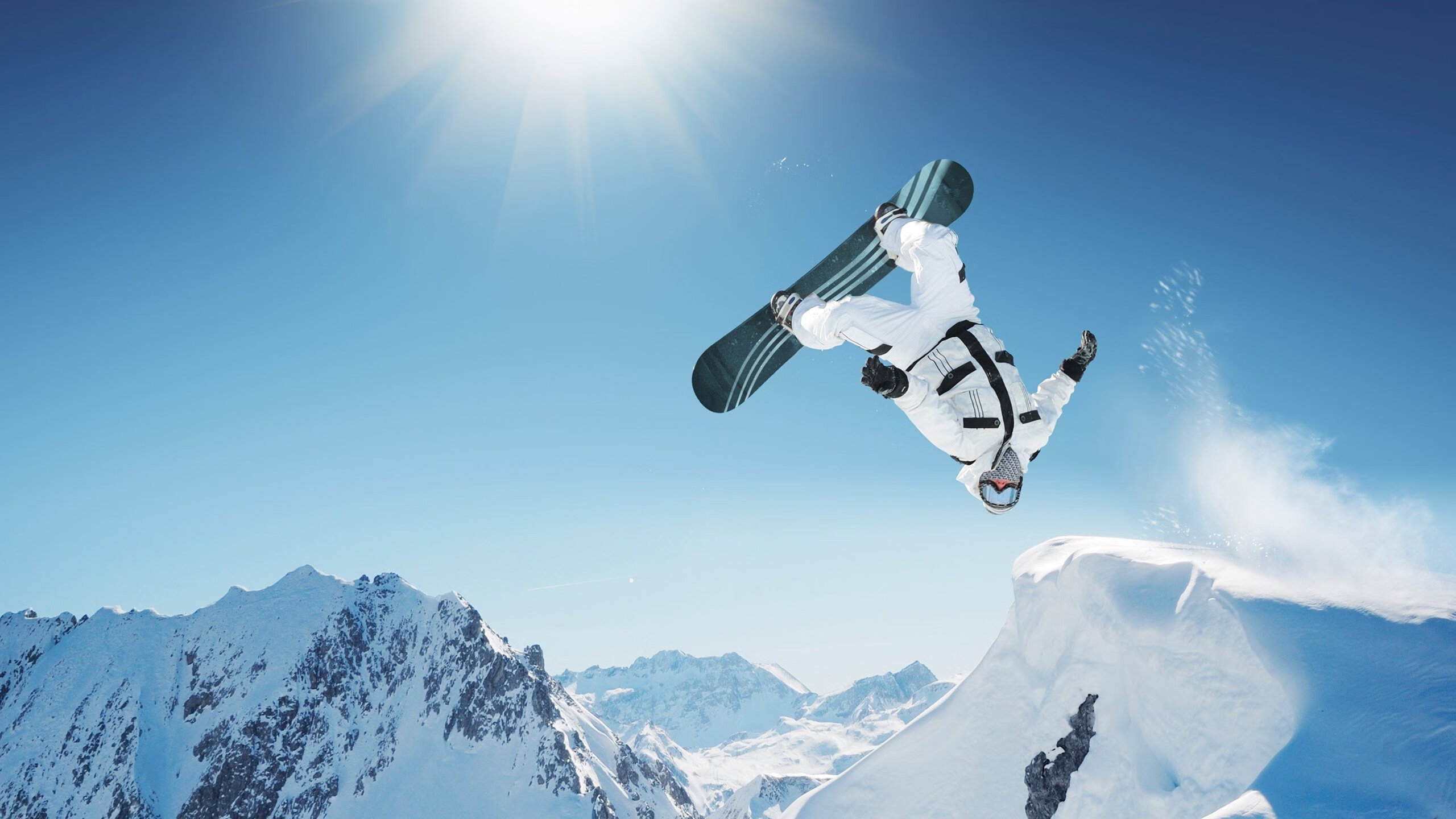 三年对比：中美女子200蝶成绩走势图，中国女子两百米蝶泳