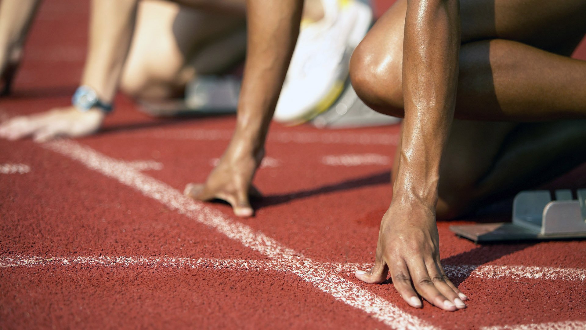 男子蛙泳划频控制更精准，蛙泳划频多少